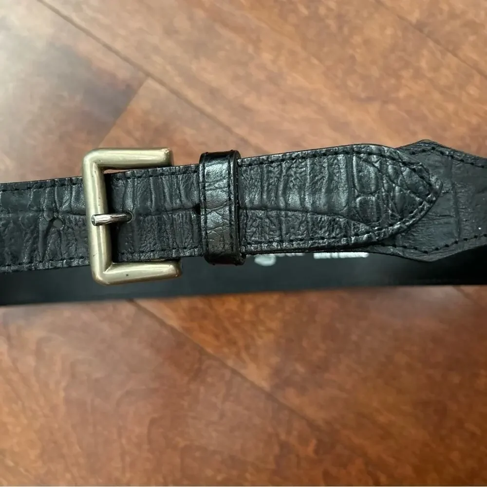 A Different Dialogue Women’s Black Leather Belt, Croc Embossed Made in England